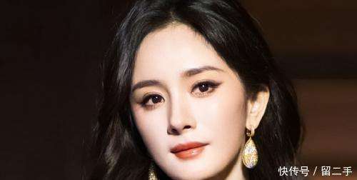 入时尚引热议网友疯玩固体杨枝甘露梗CQ9电子登录杨幂高情商回应没加(图3)